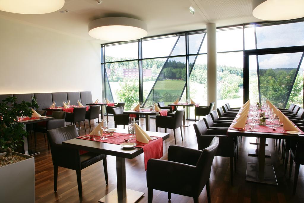 Spa Hotel Bruendl Bad Leonfelden Esterno foto